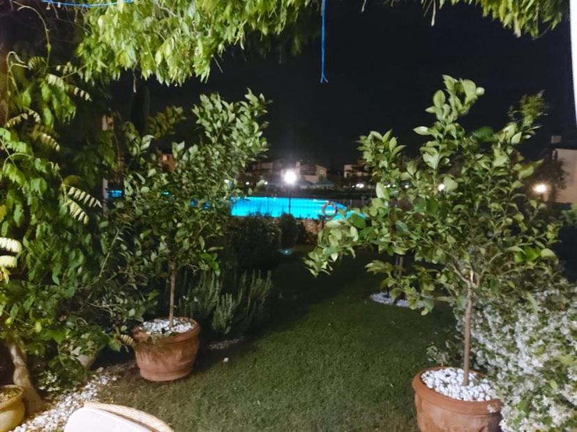 פסקיארה דל גארדה Resort Il Cigno מראה חיצוני תמונה